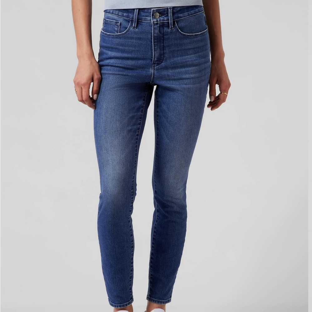 Athleta Sculptek skinny jeans size 6 dark blue
